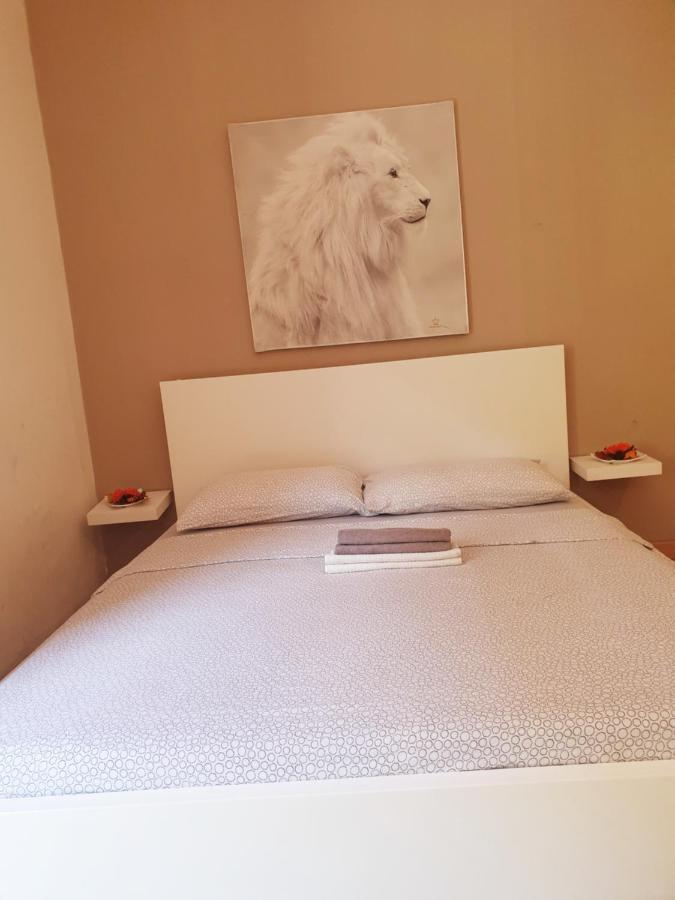 Smart Apartment Central Station Milan Bagian luar foto
